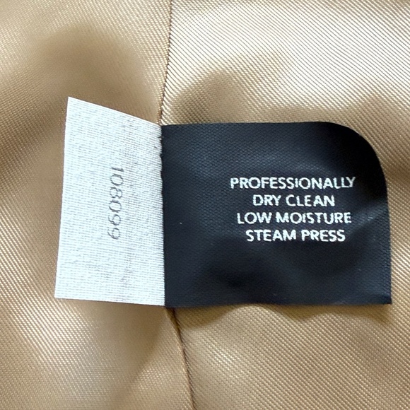 Anne Klein Wool with 4 Button Front Camel Size M - Picture 15 of 16